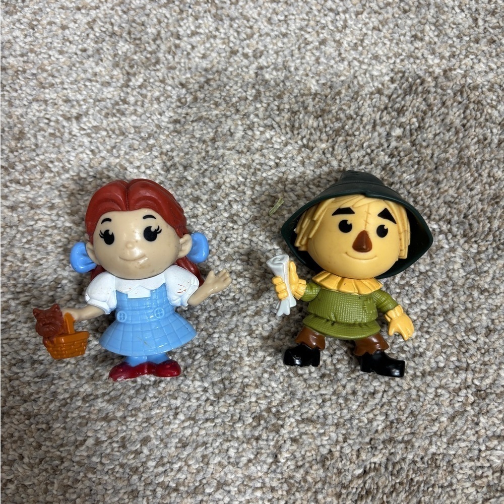 Wizard Of Oz 75th Anniversary Dorothy & Toto/Scarecrow McDonald’s Happy Meal Toy